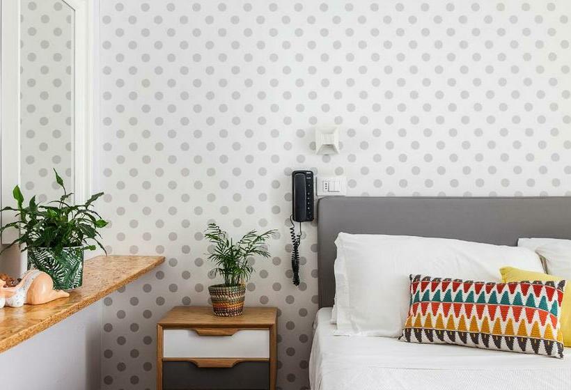 اتاق استاندارد با بالکن, Madison