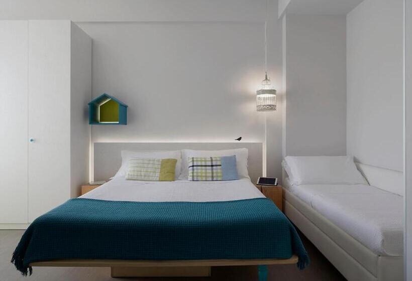 اتاق سوپریور سه تخته, Madison