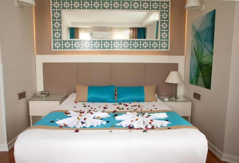 Camera Standard Vista Mare, Nasa Flora