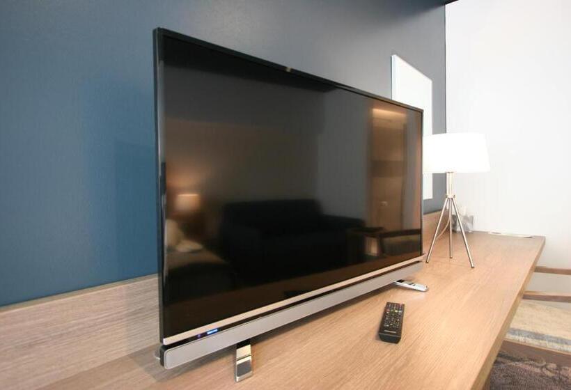 اتاق لوکس با چشم‌انداز دریا, Parkhotel Residenz