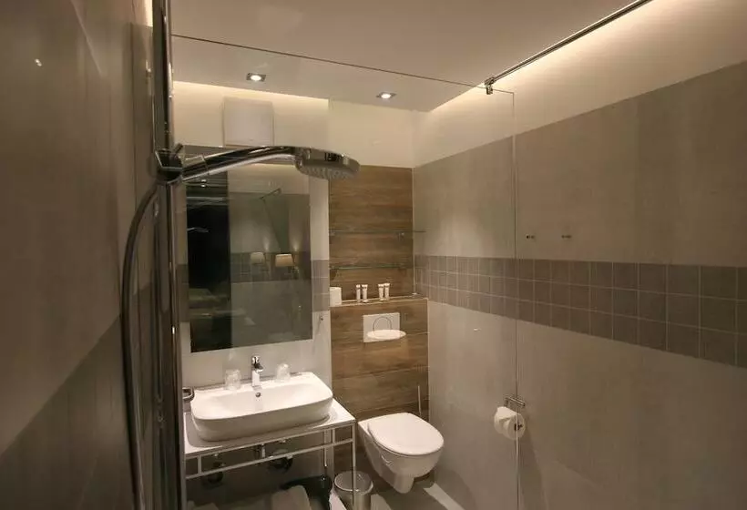 ドゥプレックスルーム, Parkhotel Residenz