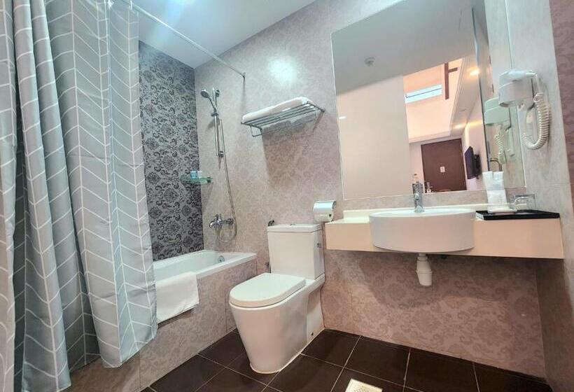 اتاق استاندارد سه نفره, Santa Grand Hotel East Coast A Nuve Group Collection