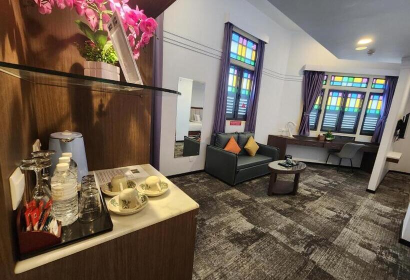 سوییت, Santa Grand Hotel East Coast A Nuve Group Collection