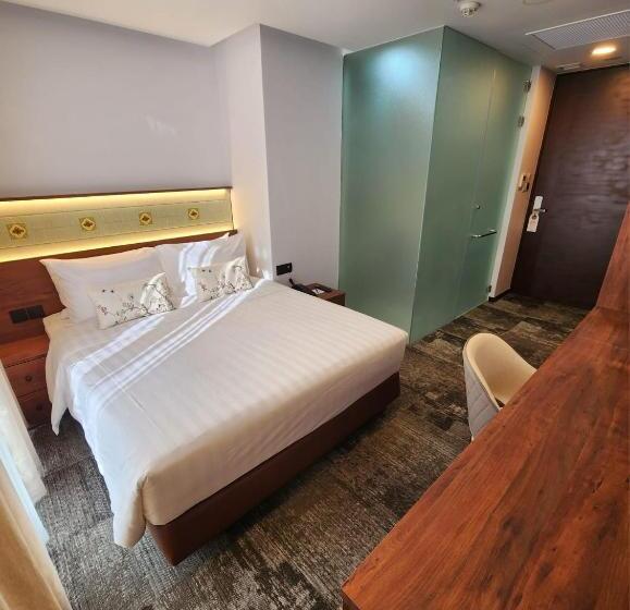 Classic Interior Room, Santa Grand Hotel East Coast A Nuve Group Collection