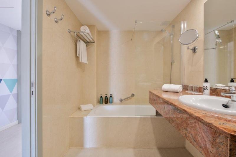 اتاق سوپریور, Santa Grand Hotel East Coast A Nuve Group Collection