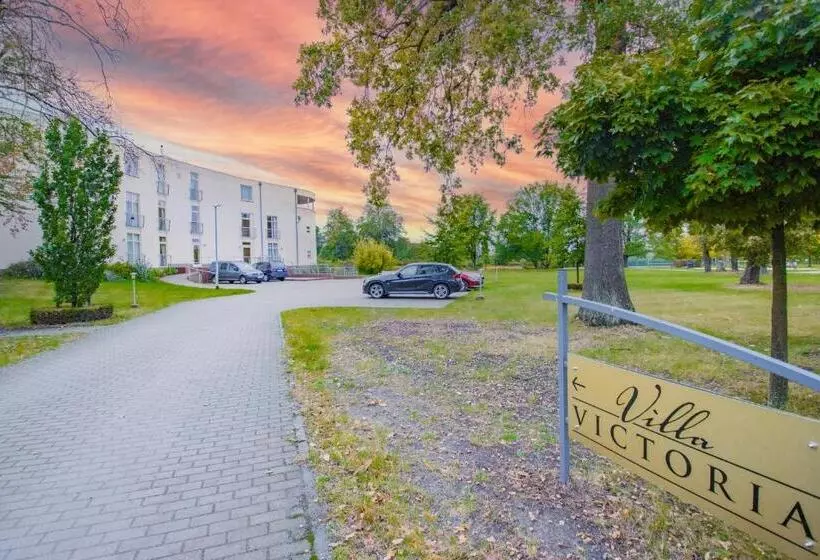 Villa 1 Makuuhuone Puutarhanäkymä, Seehotel Großräschen