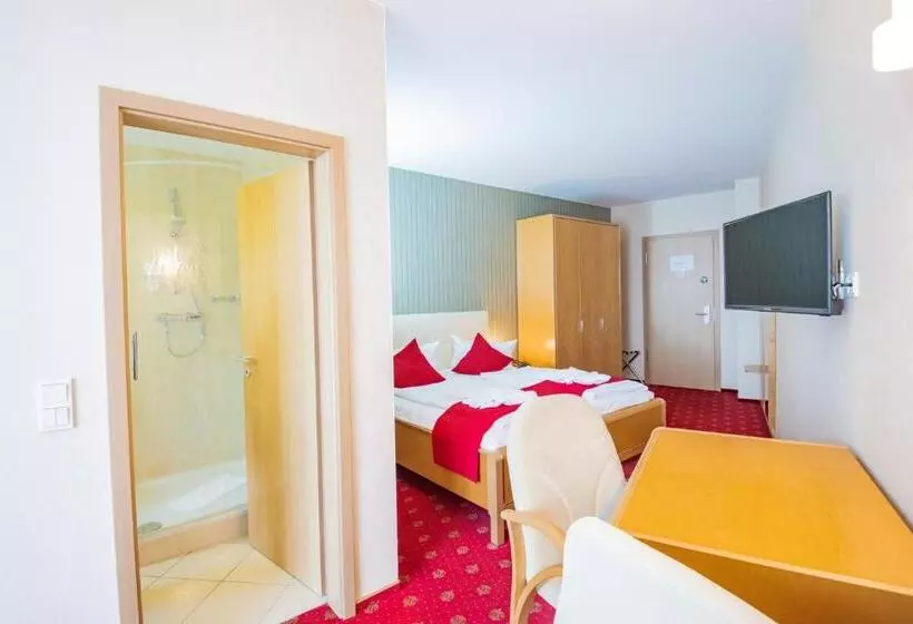 Standard Yhden Hengen Huone, Seehotel Großräschen