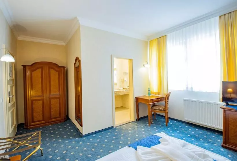 Standard Yhden Hengen Huone, Seehotel Großräschen