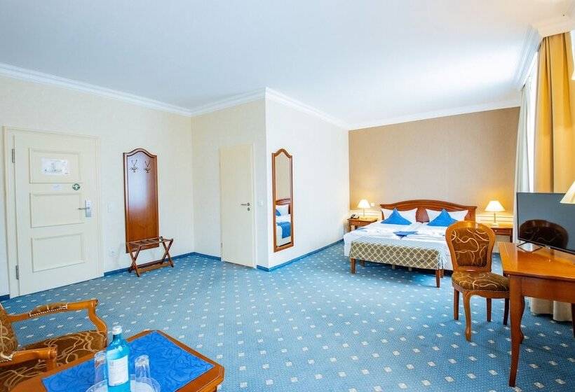 جناح جونيور, Seehotel Großräschen