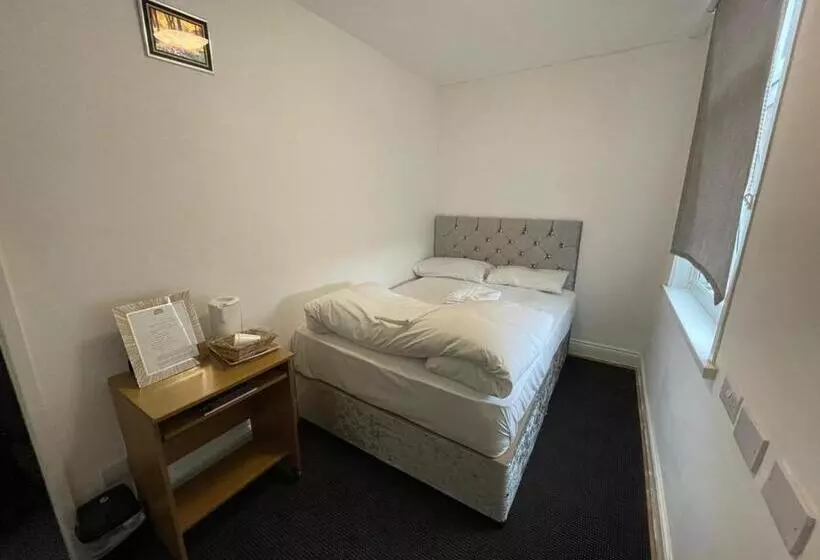 Standard Yhden Hengen Huone, Star Hotel, South Leicester