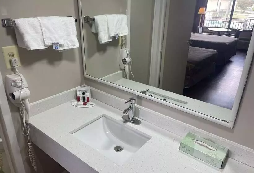 اتاق استاندارد با 2 تخت دوبل, Super 8 By Wyndham Valdosta Mall