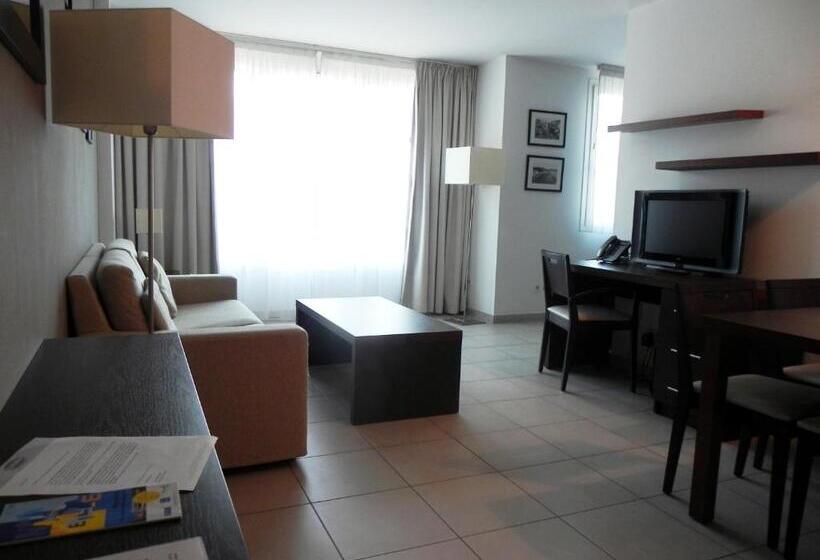 Апартаменты Superior 1 Спальня, Residence Services Calypso Calanques Plage