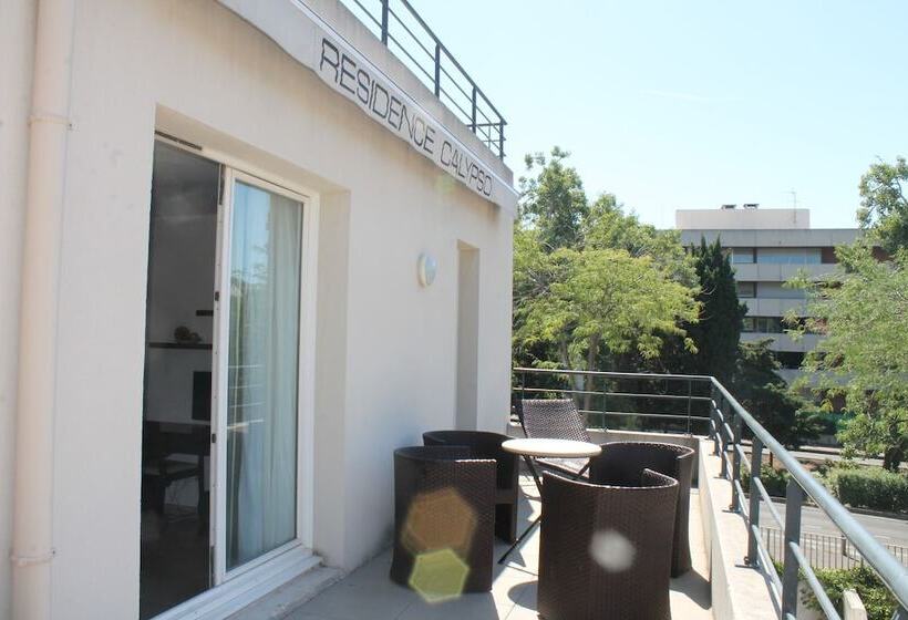 Апартаменты Deluxe 1 Спальня, Residence Services Calypso Calanques Plage
