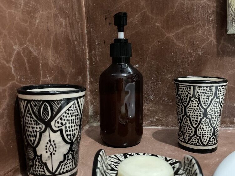 סוויטה, Riad Amana