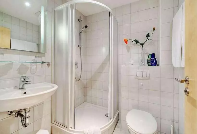 スタンダードルーム, Seehotel Düne