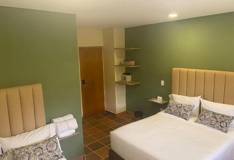 חדר קלאסי לארבעה, Ayenda Hotel Bambu Guatape