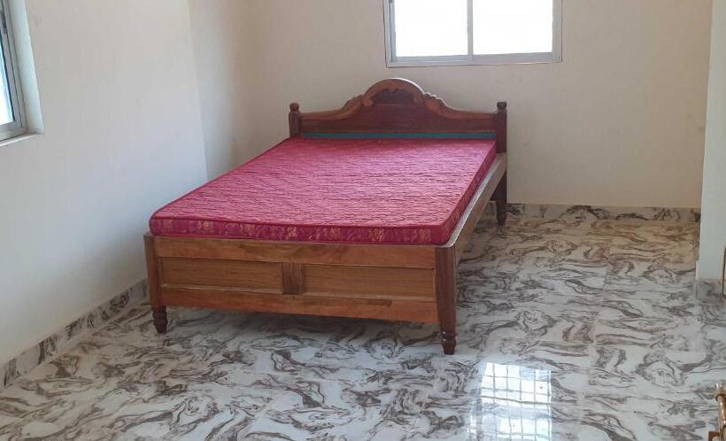 Трехместный Номер Классика, O Shivdham