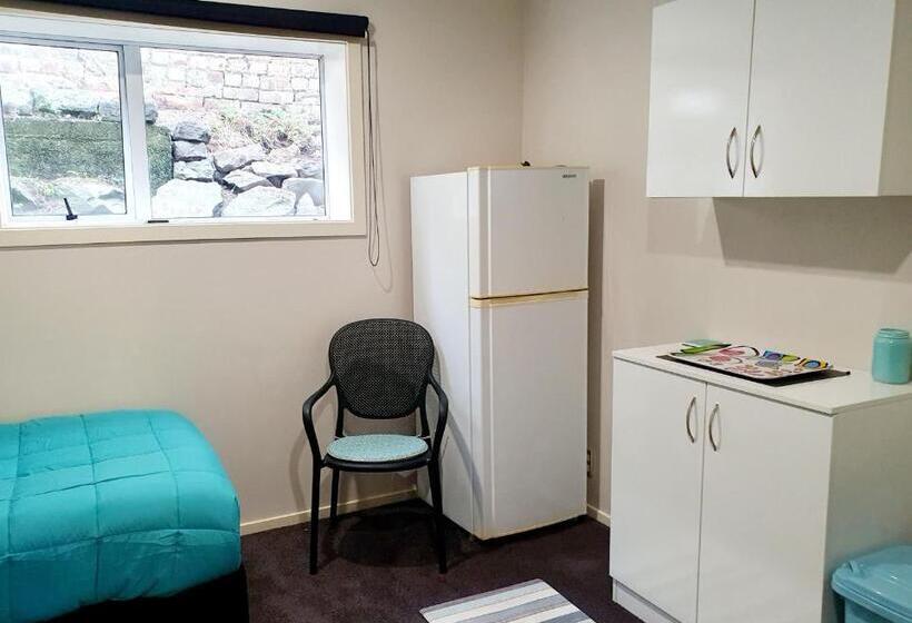 스탠다드 싱글 룸 공동욕실, Travel Stay City Hostel