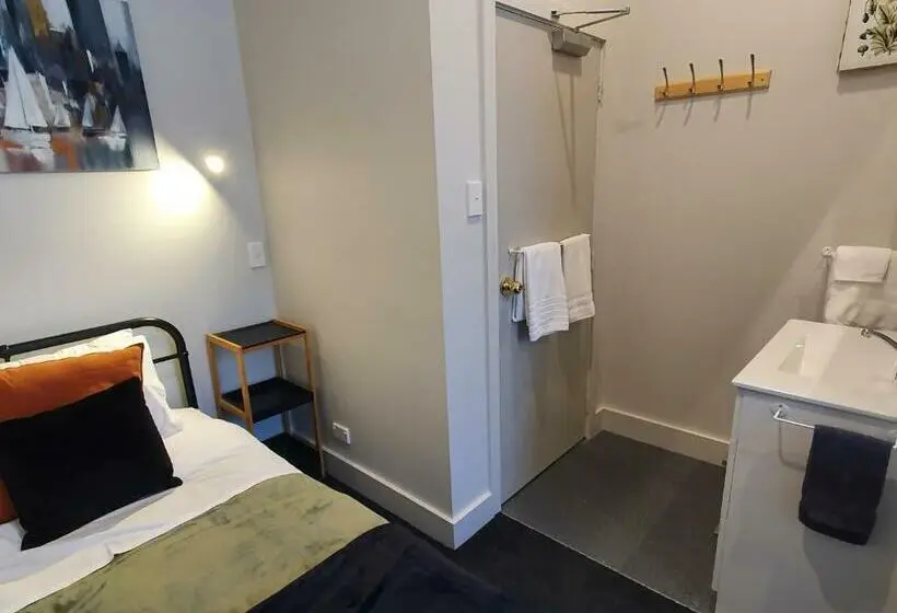 エコノミーシングルルーム, Travel Stay City Hostel