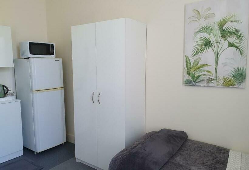 エコノミーシングルルーム, Travel Stay City Hostel