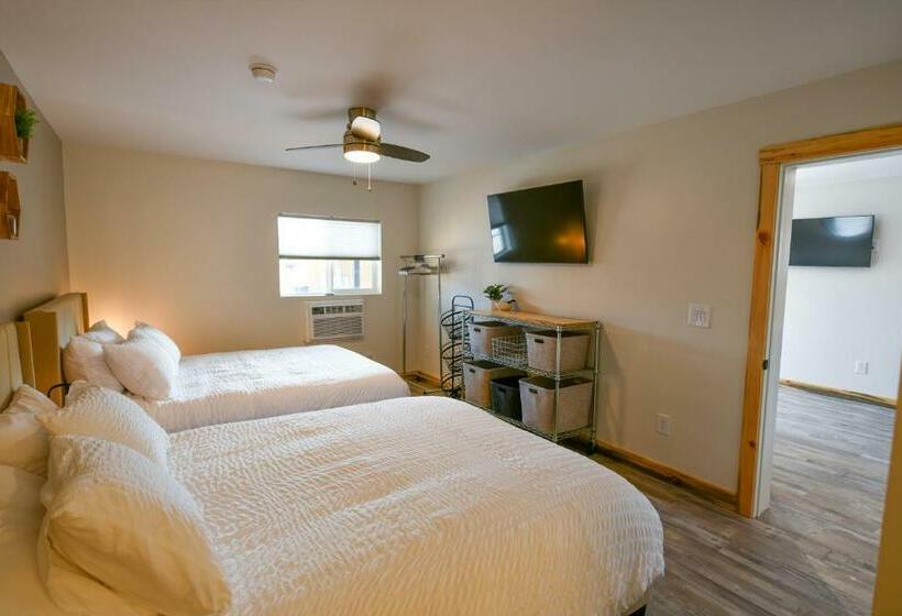 סוויטה עם מרפסת, The Darmont Hotel And Suites