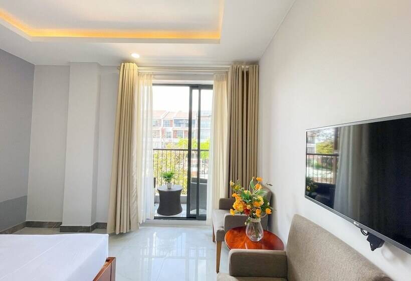 اتاق لوکس, Amon Phu Quoc