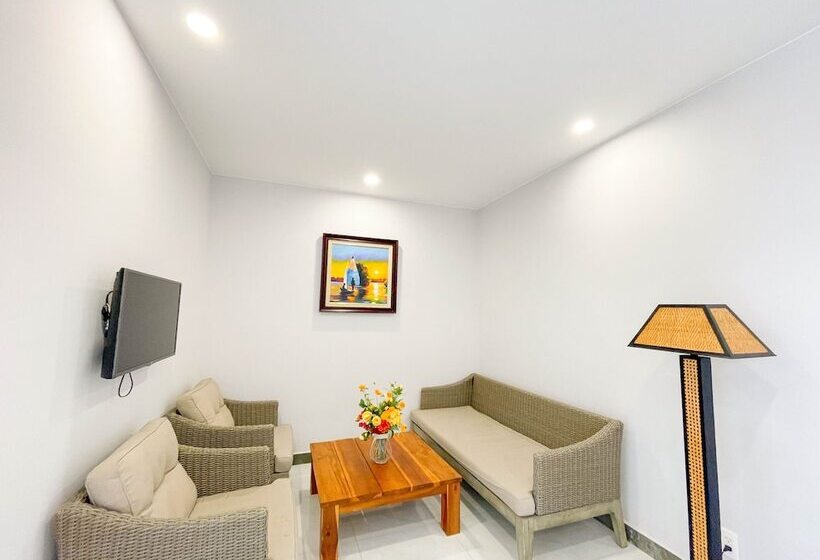 اتاق خانوادگی, Amon Phu Quoc