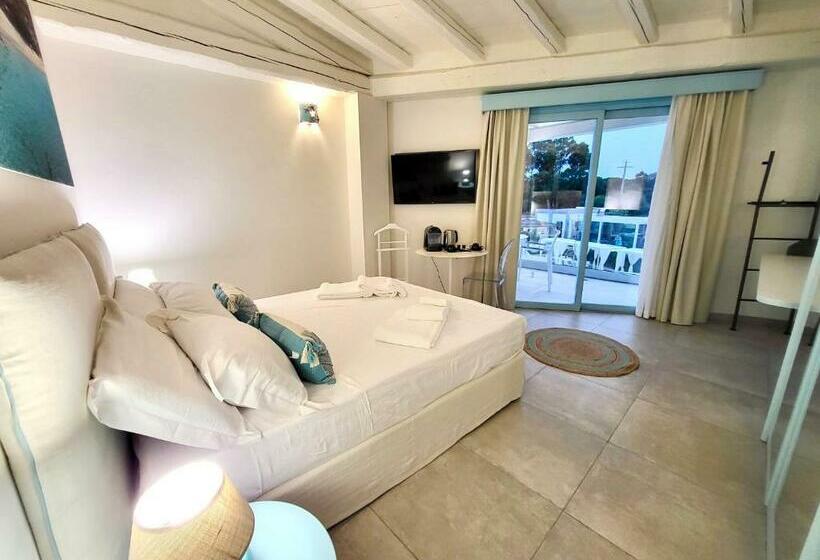 풀장 전망 디럭스 룸, Oasi Blu Sardinia