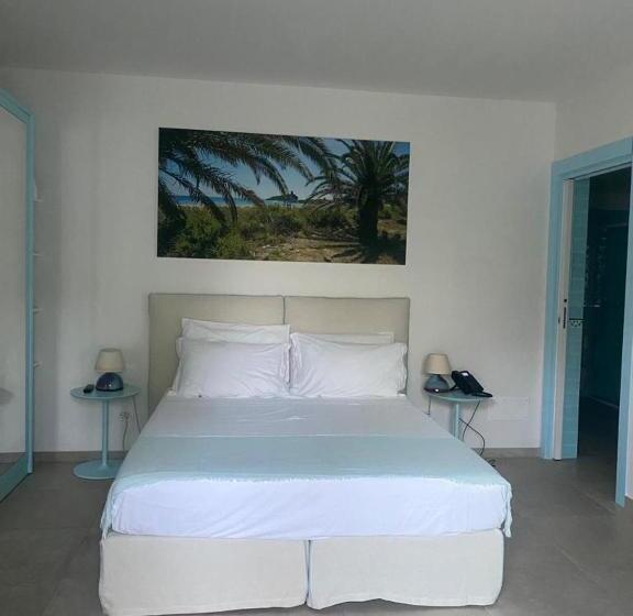 디럭스 룸, Oasi Blu Sardinia