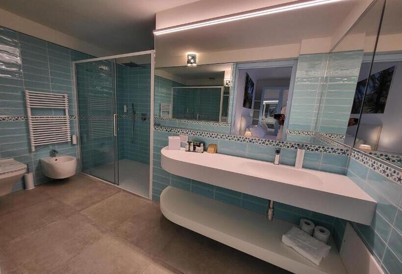 デラックスルーム, Oasi Blu Sardinia