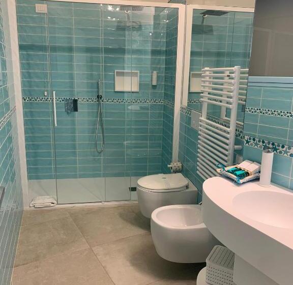 자쿠지 스위트, Oasi Blu Sardinia