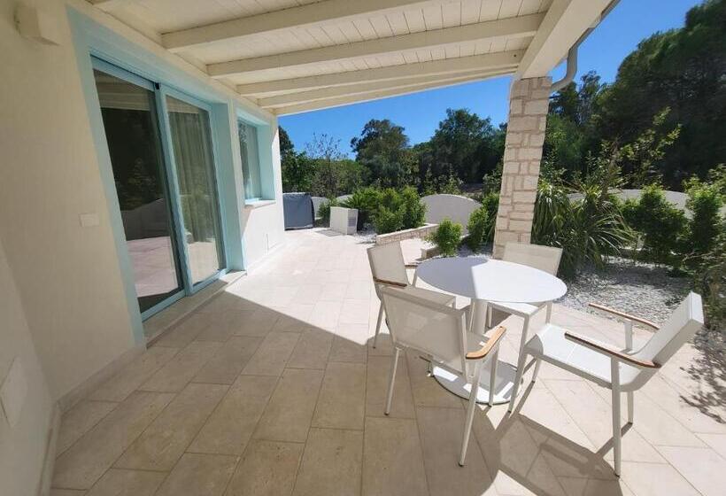 자쿠지 스위트, Oasi Blu Sardinia