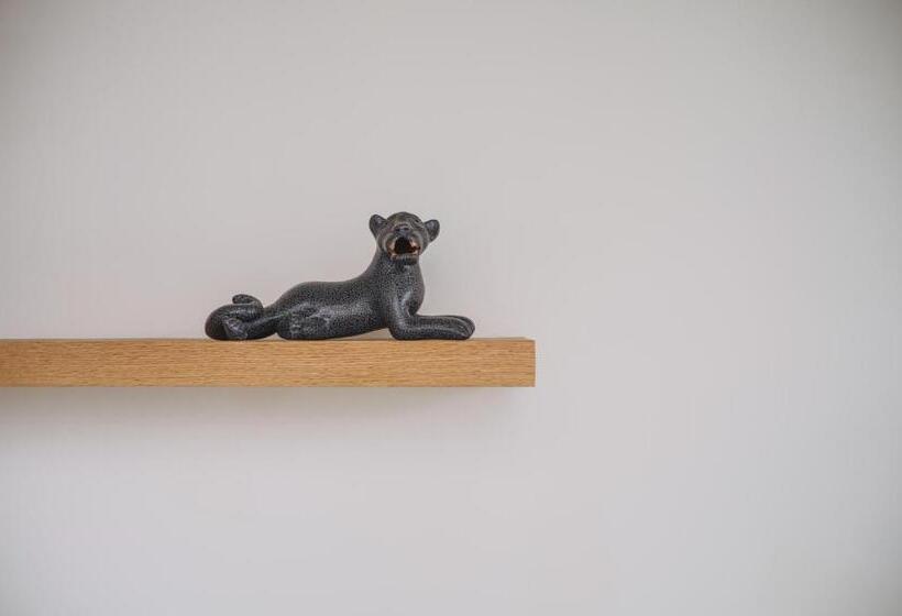 침실 1개 테라스 아파트, Xolo Stays