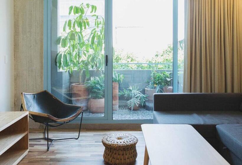 침실 1개 아파트, Xolo Stays