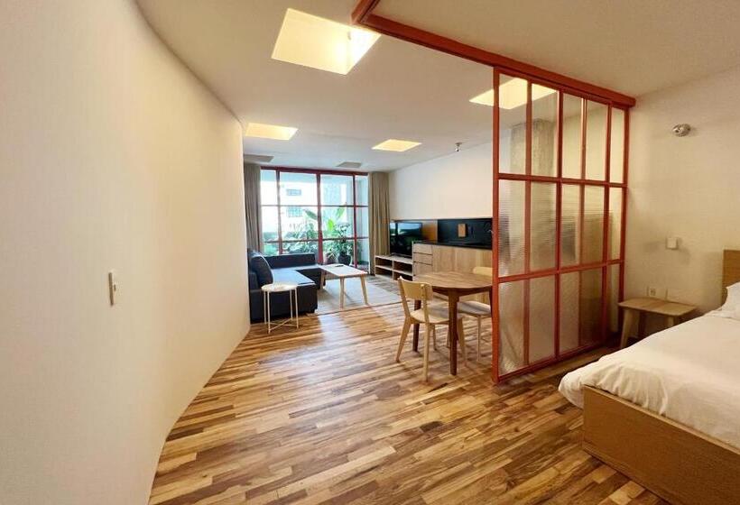 스탠다드 룸, Xolo Stays