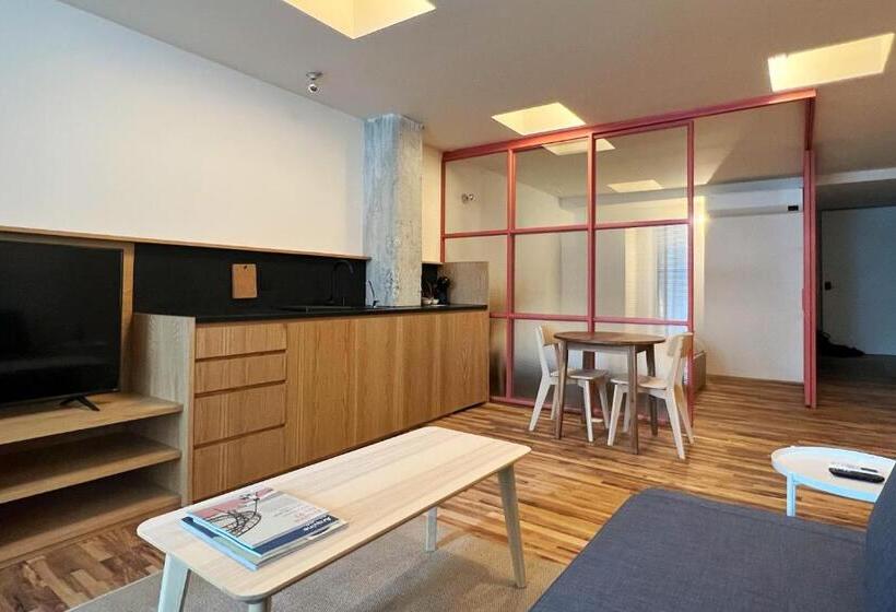 스탠다드 룸, Xolo Stays