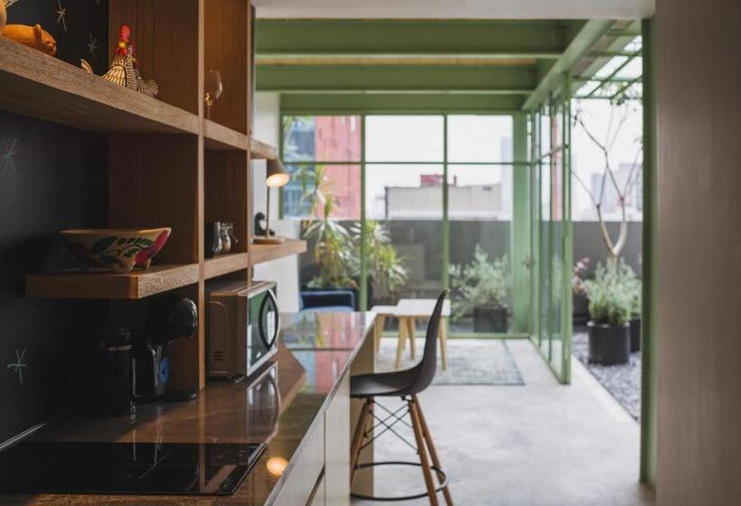 침실 1개 테라스 아파트, Xolo Stays