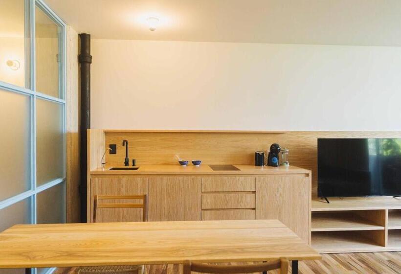 침실 1개 아파트, Xolo Stays