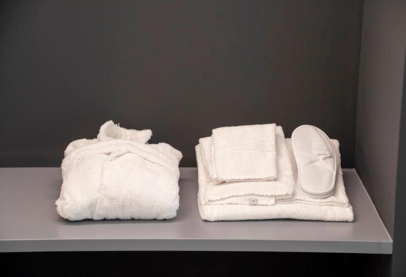 غرفة ديلوكس مزودة بشرفة, Villa D Orville Luxury Suites Taormina