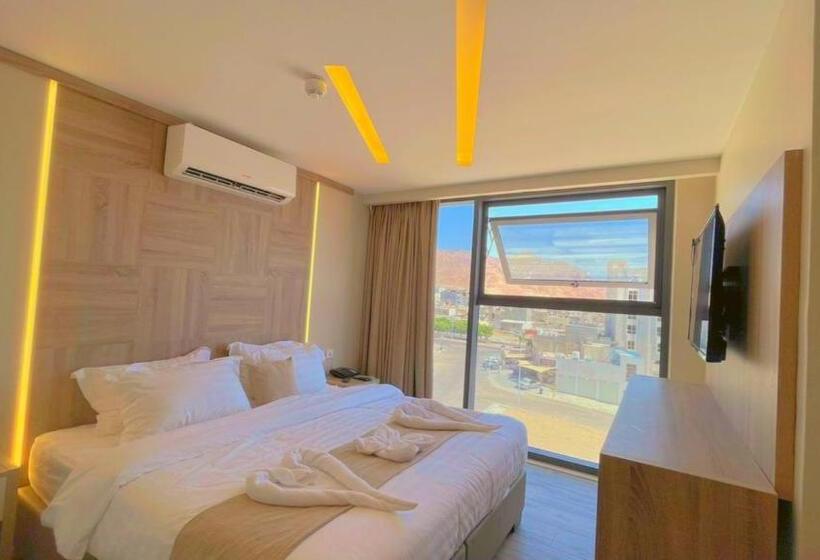 اتاق استاندارد با تخت بزرگ, Alena