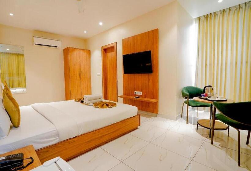 חדר סופריור, Ekana