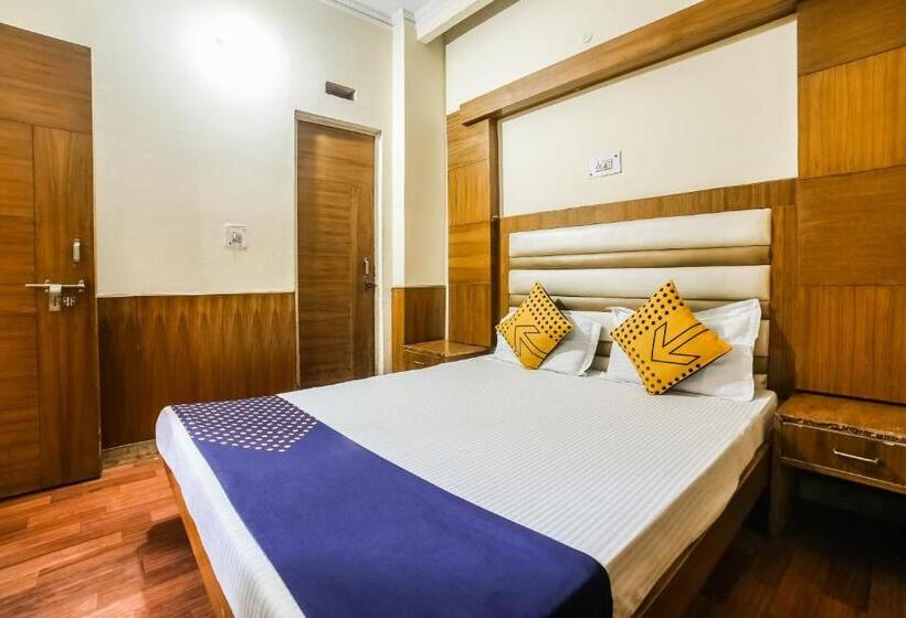 غرفة كلاسيكية ثلاثية, Flagship Bonelli Resort