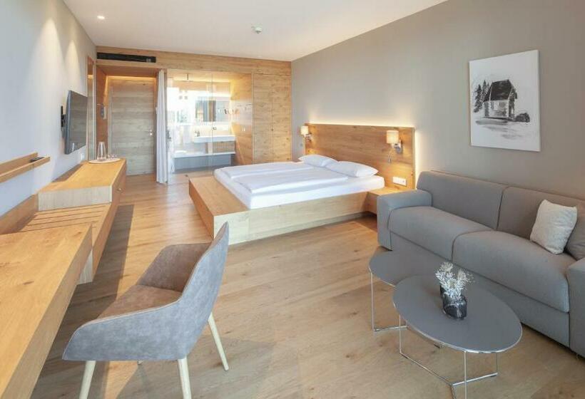 Номер Стандарт, Munde