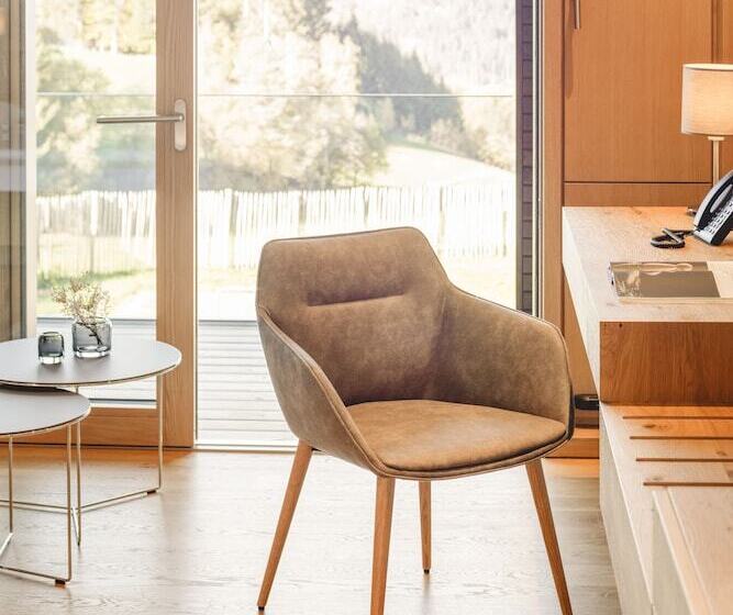 Номер Стандарт, Munde