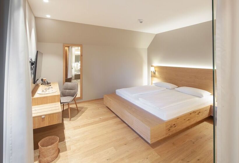 Номер Стандарт, Munde