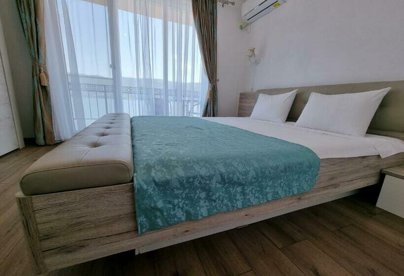 اتاق استاندارد با تخت بزرگ, Casa Soarelui