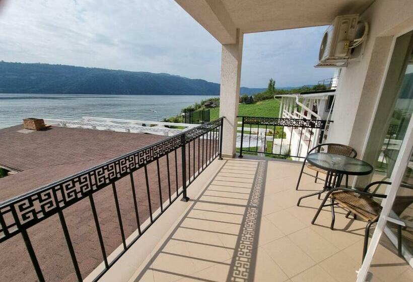 带大床的标准间, Casa Soarelui