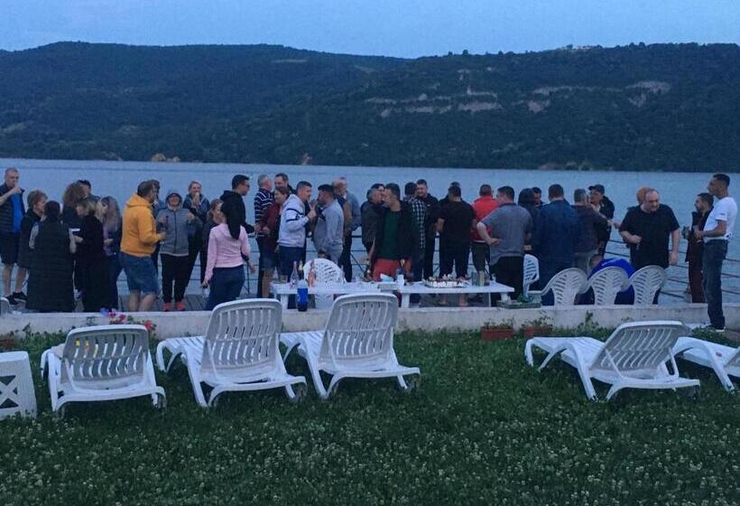 1间卧室的房子, Casa Soarelui