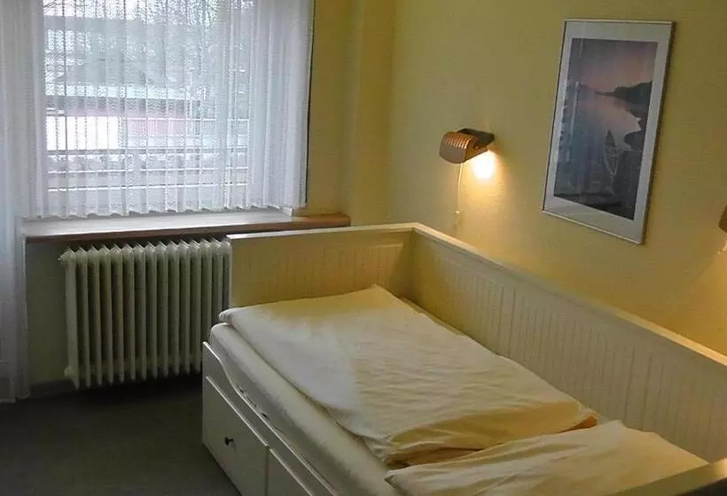 スタンダードシングルルーム, Domhotel Bed & Breakfast