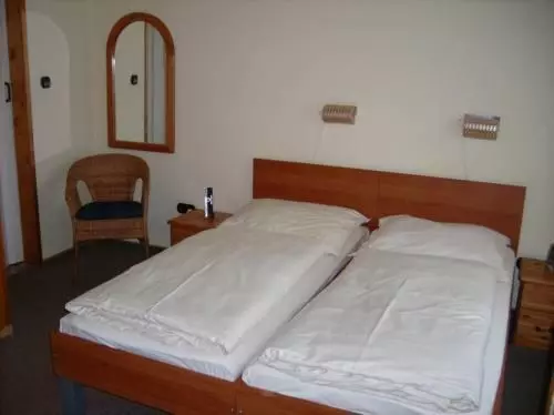 バス共有のスタンダードルーム, Domhotel Bed & Breakfast